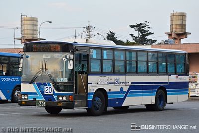 沖縄 22 き  209 · 20