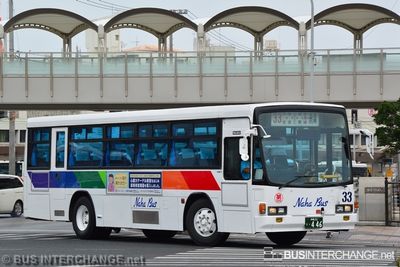 Bus 33 - Naha Bus Isuzu Cubic (沖縄 22 き  446)