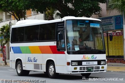沖縄 22 い  36 - Naha Bus Hino Rainbow 7M