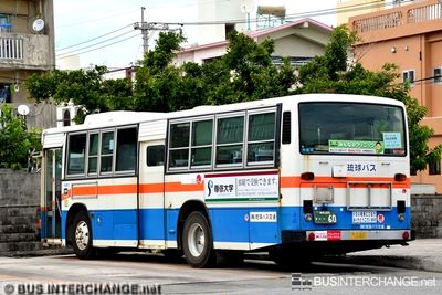 沖縄 200 か   60 - Ryukyu Bus Kotsu Hino Blue Ribbon
