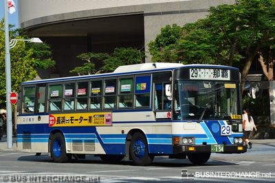 沖縄 200 か  154 · 29