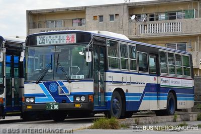沖縄 200 か  200 · 235