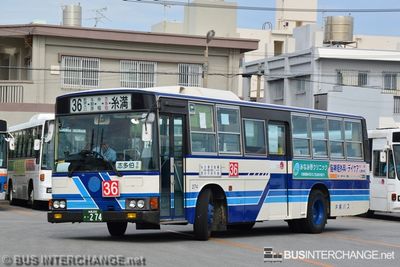 沖縄 200 か  274 · 36