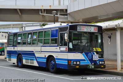 沖縄 200 か  299 · 200