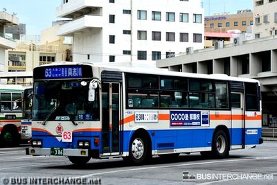 Bus 63 - Ryukyu Bus Kotsu Hino Blue Ribbon (沖縄 200 か  386)