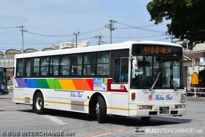 沖縄 200 か  392 · 97
