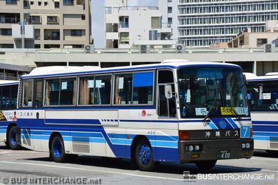 Bus 7 - Okinawa Bus Mitsubishi Fuso Aero Midi (沖縄 200 か  400)