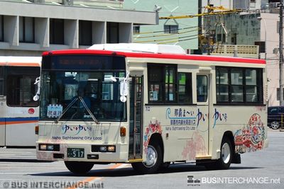 沖縄 200 か  517