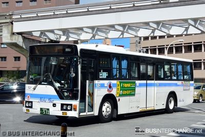 Bus 2 - Naha Bus Mitsubishi Fuso Aero Star (沖縄 200 か  572)