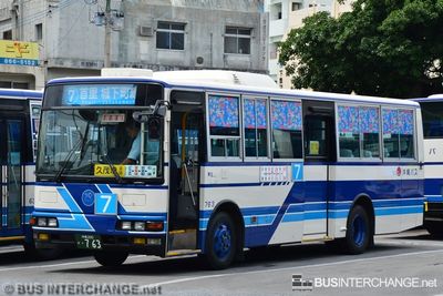 沖縄 200 か  763 · 7