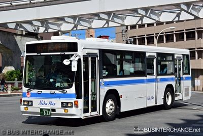 沖縄 200 か  822 · 14
