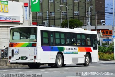 沖縄 200 か  865 · 56