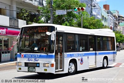 Naha Bus Hino Rainbow (沖縄 230 あ 7808) - N