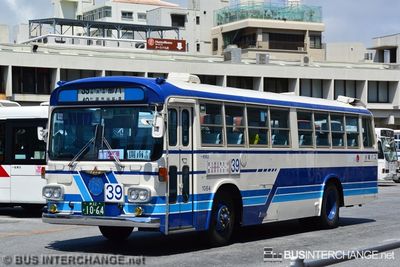 Bus 39 - Okinawa Bus Mitsubishi Fuso MP117K (沖 22 か 1064)