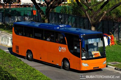 Bus BTC1 - Private Operator Isuzu LT133P (PA6286H)