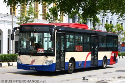Bus 202 - RapidPenang King Long XMQ6121G (PHJ 507)