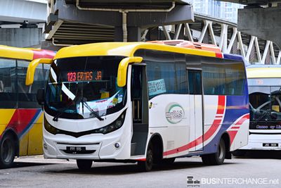 Bus 123 - Transit Link JB Hino XZU720R (PPF1115)
