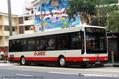 Bus 971E - SMRT Buses Mercedes-Benz OC500LE (SMB133K)