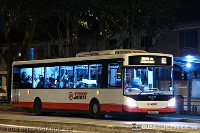 Bus 61 - SMRT Buses MAN NL323F (A22) (SMB138Y)