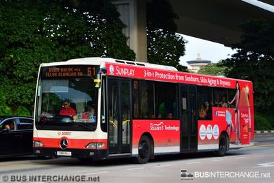 Bus 61 - SMRT Buses Mercedes-Benz OC500LE (SMB44J)