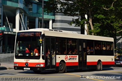 Bus 190 - SMRT Buses Mercedes-Benz OC500LE (SMB72C)