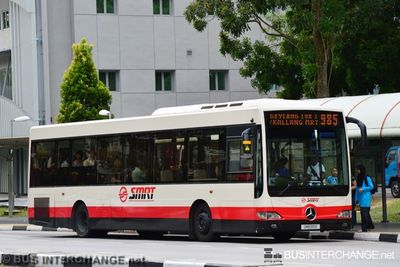 Bus 985 - SMRT Buses Mercedes-Benz OC500LE (SMB89E)