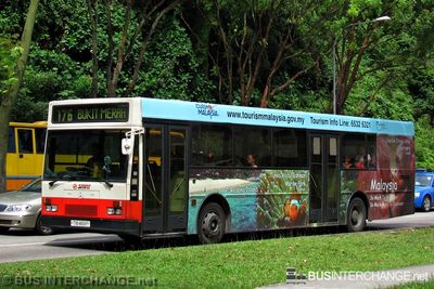 Bus 176 - SMRT Buses Mercedes-Benz O405 (TIB469P)