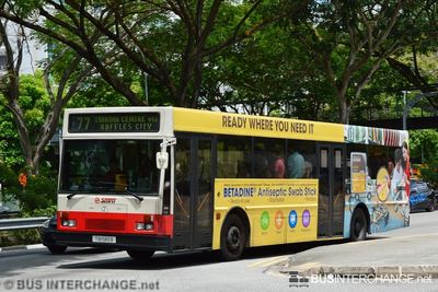 Bus 77 - SMRT Buses Mercedes-Benz O405 (TIB589B)