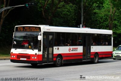 Bus 176 - SMRT Buses DAF SB220LT (TIB720M)