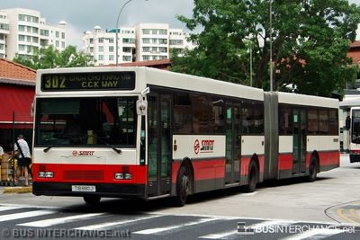 Bus 302 - SMRT Buses Mercedes-Benz O405G (TIB880J)