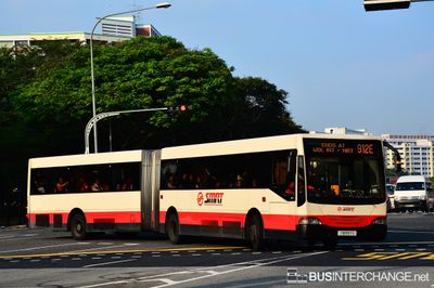 Bus 912E - SMRT Buses Mercedes-Benz O405G (TIB997G)
