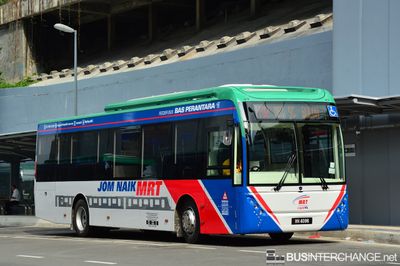Scania K250UB (MRT Feeder Bus)