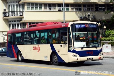 Bus 43 - SJ Bus Nissan Diesel JP251 (WPL4295)