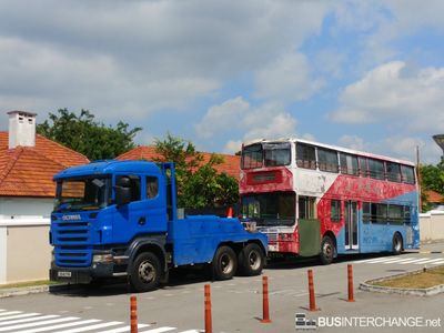 YL8508R being moved into the display area - Special Leyland Olympian ONTL11/2RF