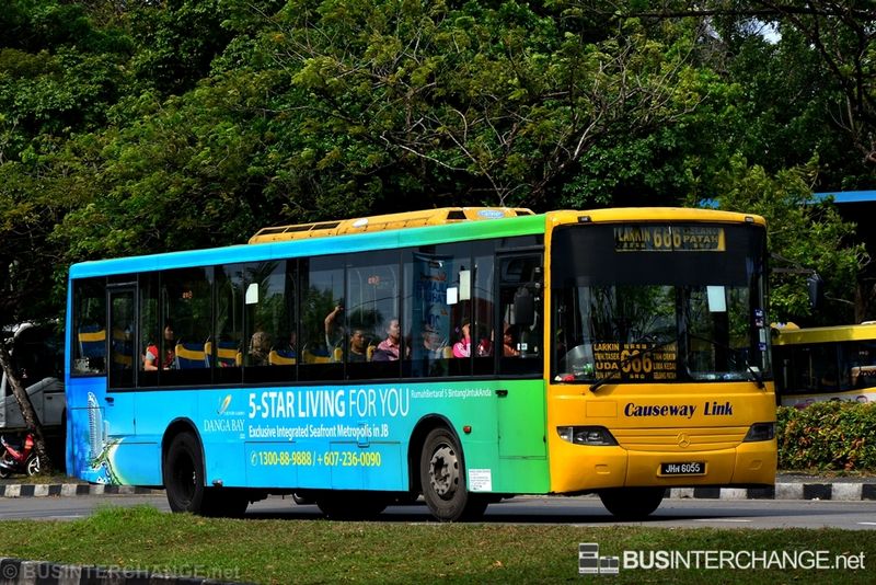 Bus 666 - Causeway Link Mercedes-Benz CBC1725 (JHN6055)