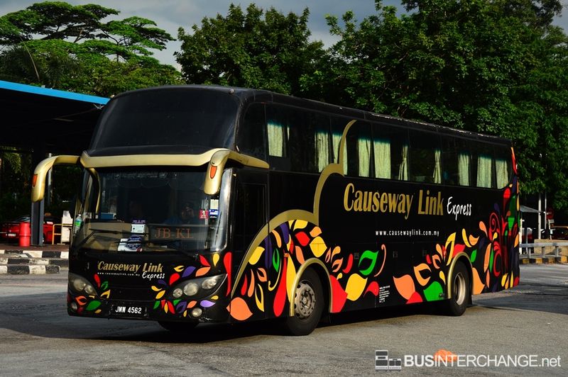 JMW4562 - Causeway Link Mercedes-Benz IBC1632/1636